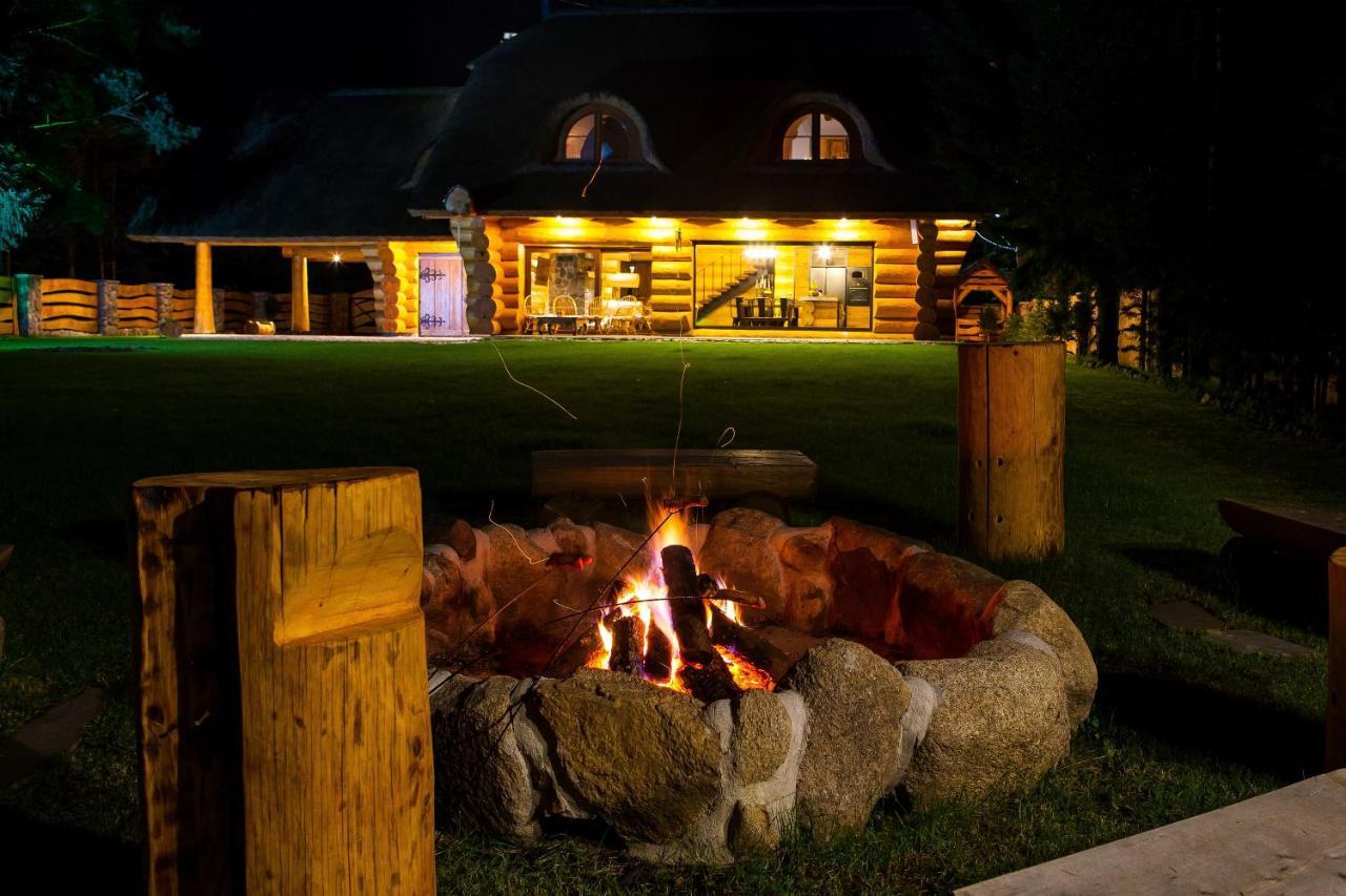 Saski Zakatek, Wakacje W Bajkowym Domku!!! Mazury, Sauna, Jezioro, Pomost, Sasek Maly المظهر الخارجي الصورة