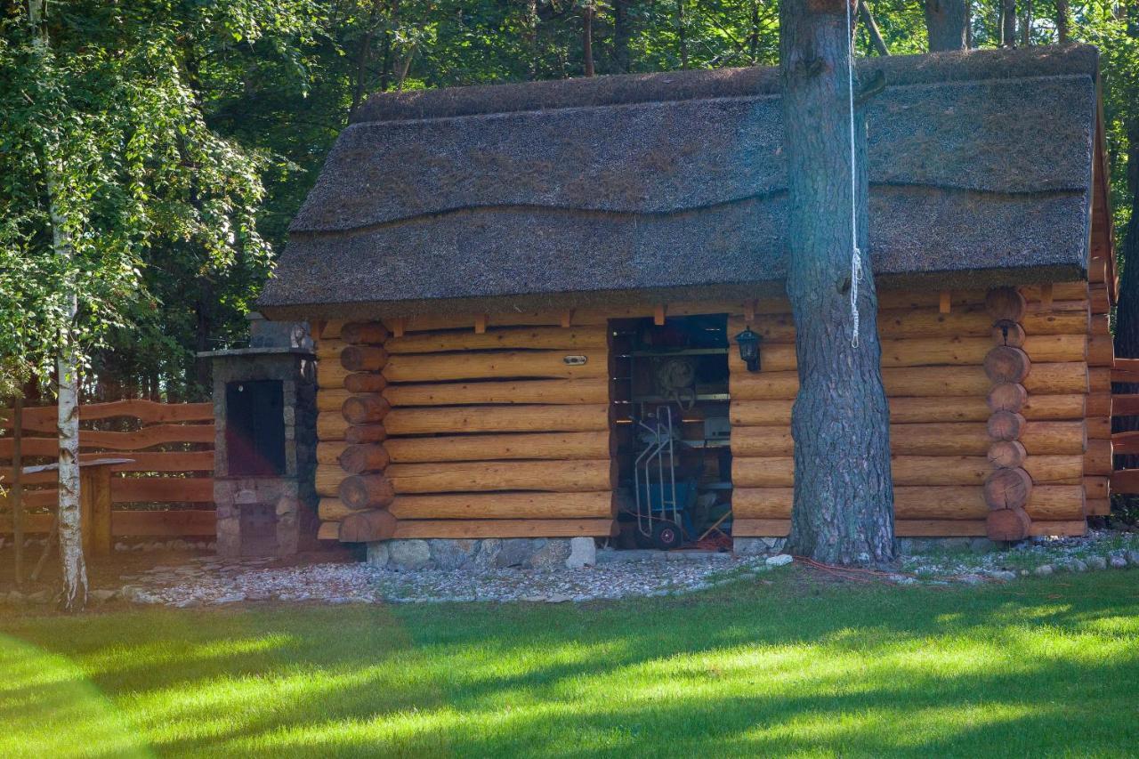 Saski Zakatek, Wakacje W Bajkowym Domku!!! Mazury, Sauna, Jezioro, Pomost, Sasek Maly المظهر الخارجي الصورة